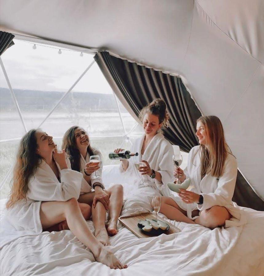Jewelberry Glamping Tbilisi * Mtsʼkhetʼa