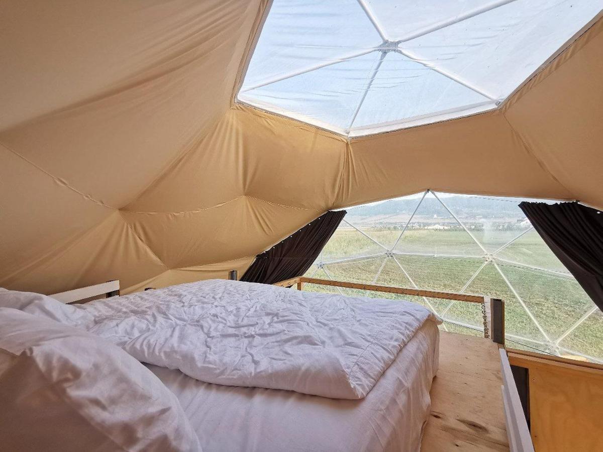 Otel Jewelberry Glamping Tbilisi *